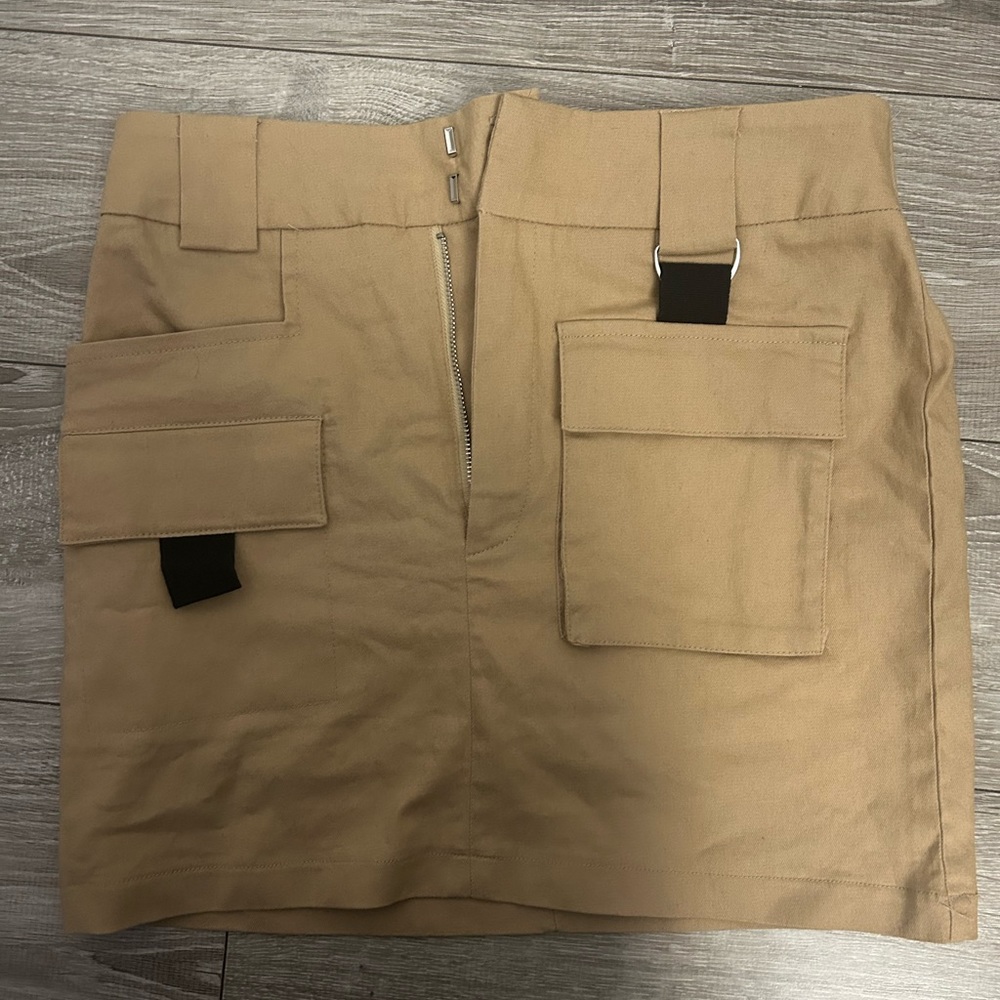 BN FASHION NOVA CARGO STYLE SKIRT